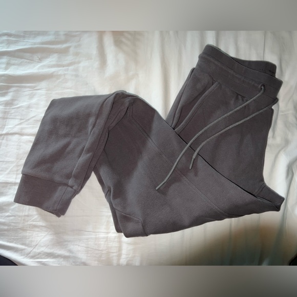 Alphalete Pants - ALPHALETE identity jogger in size small and color “iron ore”